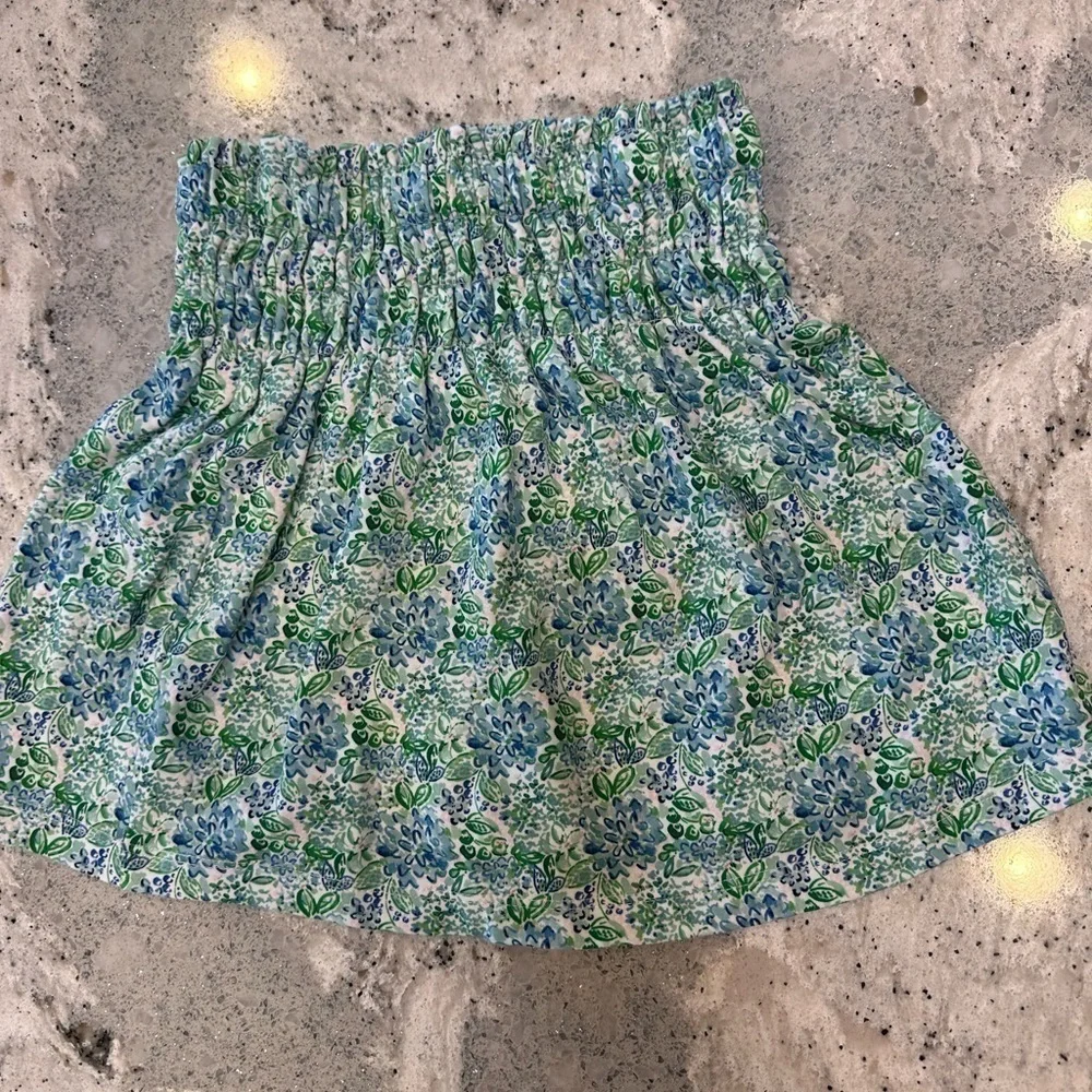 The Proper Peony Blue Aster Floral Collared Top and Smocked Skirt Set Size 7